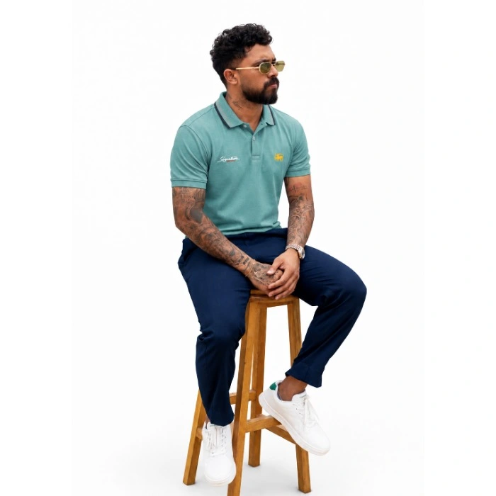 Signature Mens Lion Logo Polo T Shirt